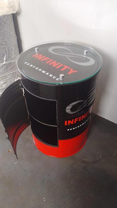 Tambor personalizado Sposito: Mesa de vidro Infinity